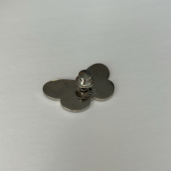 NWOT COACH Vintage Blue Enamel Butterfly
Lapel Pin Brooch Purse Backpack Charm - Picture 4 of 6